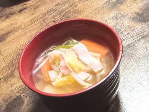 お野菜たっぷり野菜スープ